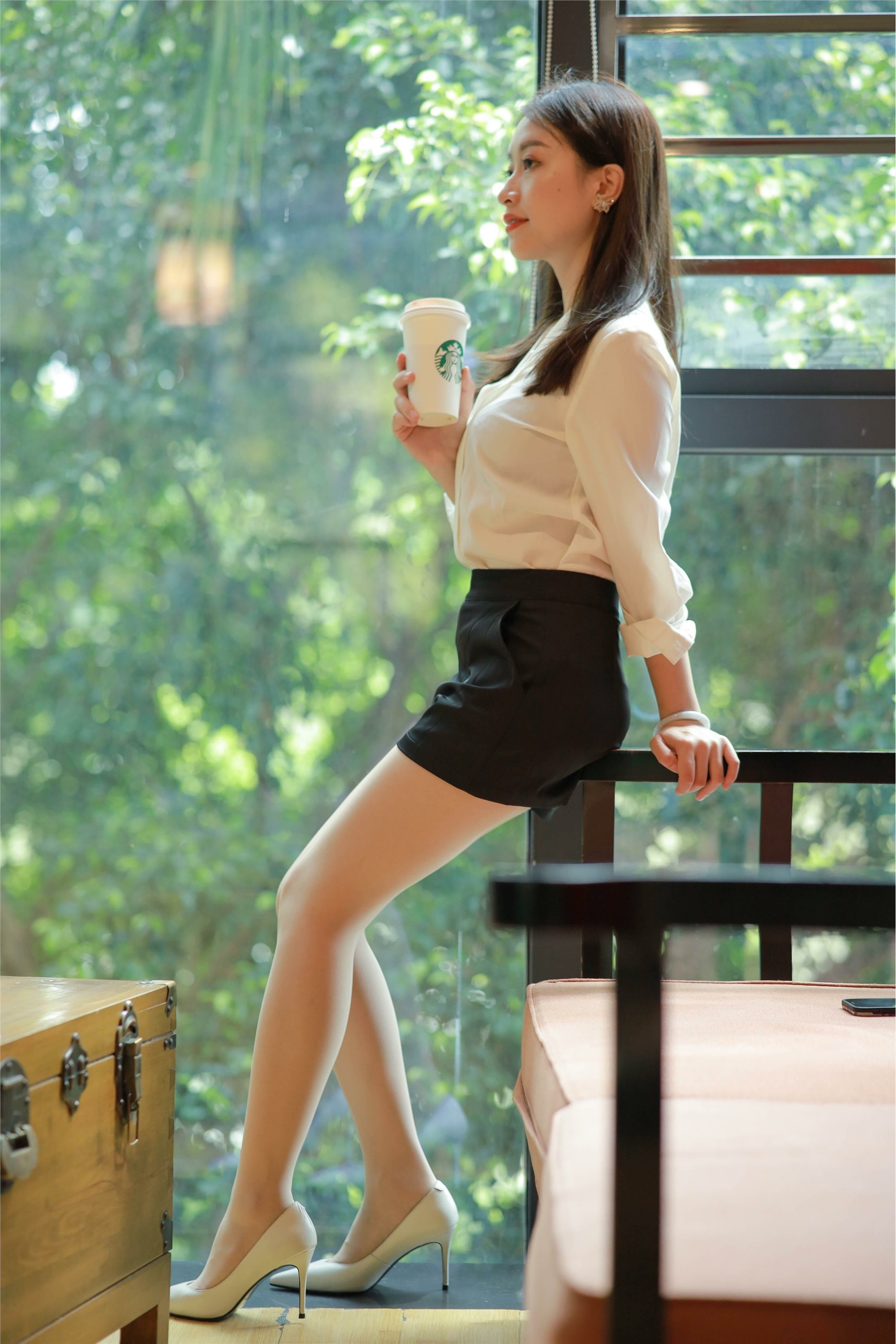 IESS异思趣向  2021.11.03 丝享家964：小婕《沙发上的佳人》